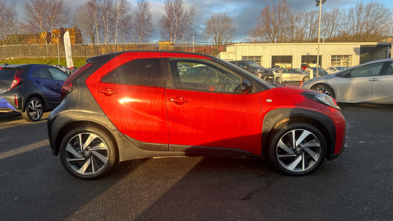 Toyota Aygo X 1.0 VVT-i Edge 5dr Auto Petrol Hatchback